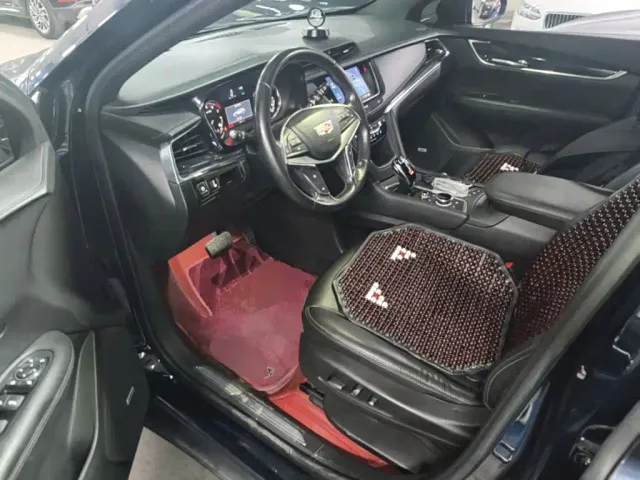 Cadillac XT5 — Фото автомобиля 15