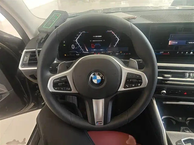 BMW 3 Series — Фото автомобиля 10