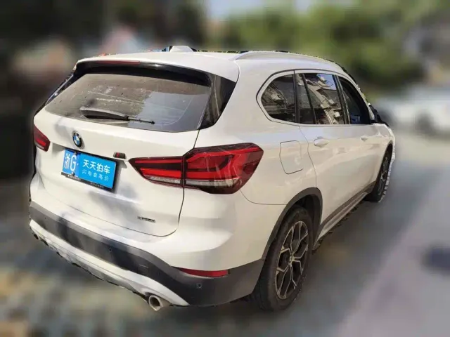 BMW X1 — Фото автомобиля 5