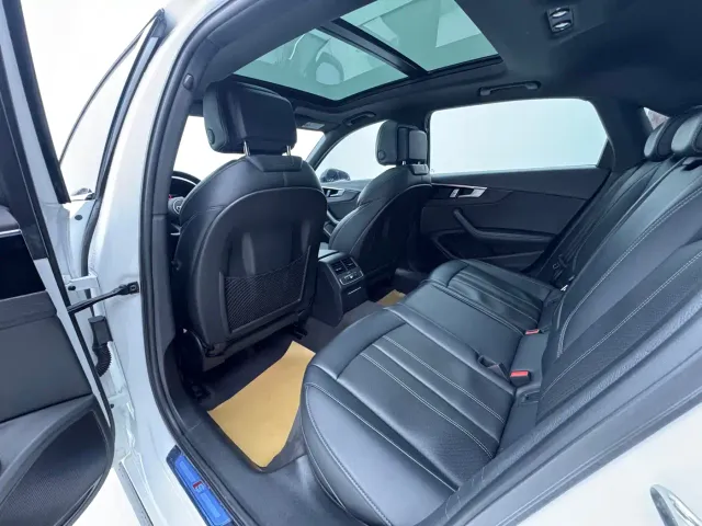 Audi A4L — Фото автомобиля 9