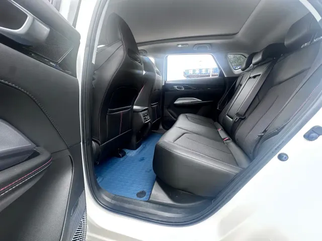 Changan Z6 — Фото автомобиля 7