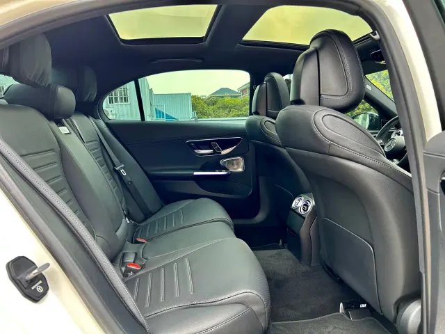Mercedes-Benz C-Class — Фото автомобиля 14