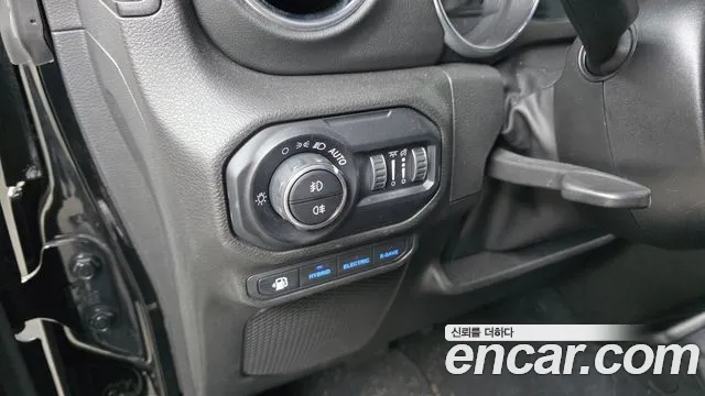 Jeep Wrangler Wrangler (JL) — Фото автомобиля 20