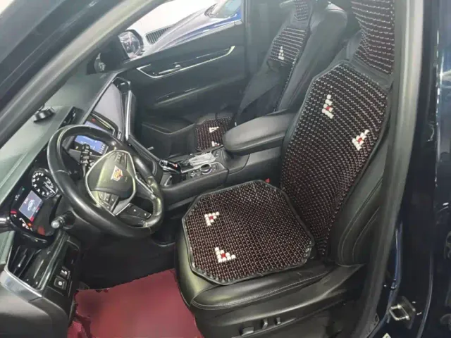 Cadillac XT5 — Фото автомобиля 14