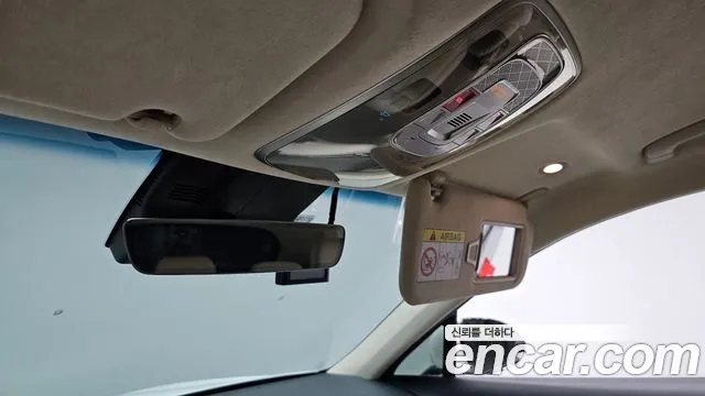 Genesis GV70 2.5T Бензин 2WD — Фото автомобиля 30