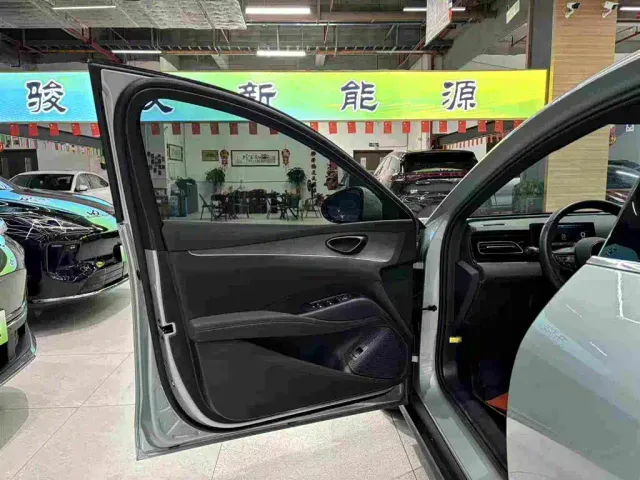 BYD Seal 06 — Фото автомобиля 17