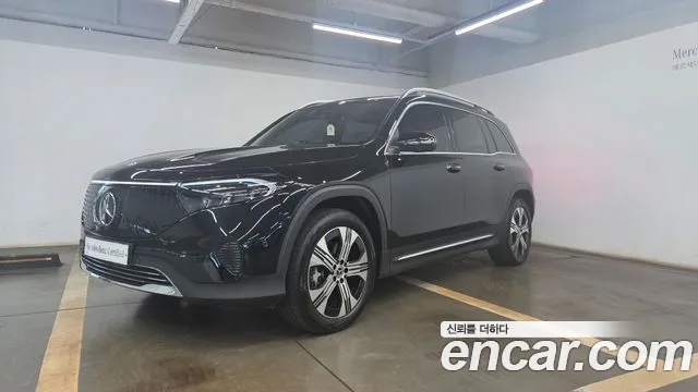 Фотография автомобиля — Mercedes-Benz EQB