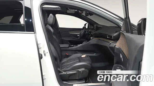 Peugeot 3008 — Фото автомобиля 16