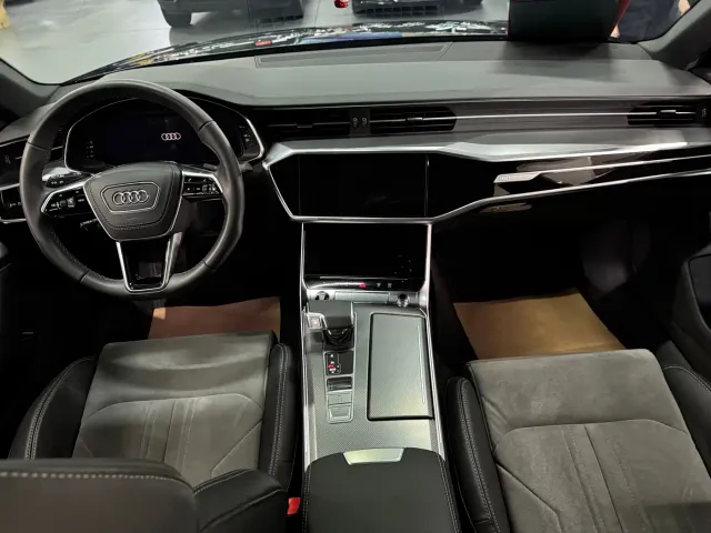 Audi A6L — Фото автомобиля 8