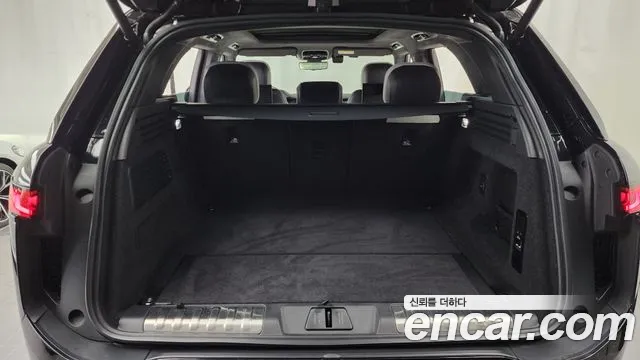 Land Rover Range Rover Sport Generation 3 — Фото автомобиля 20