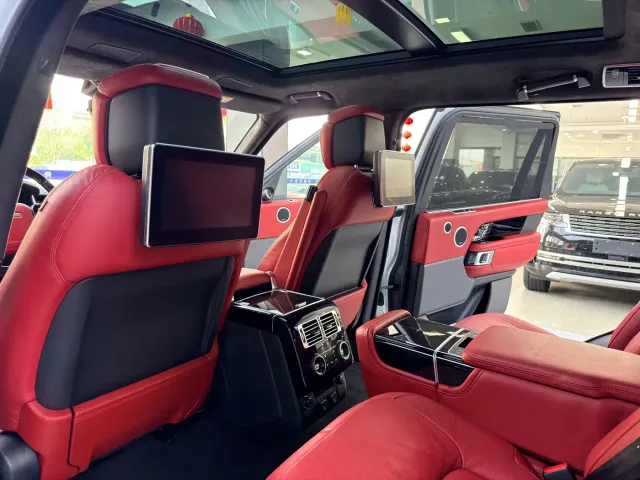 Land Rover Range Rover — Фото автомобиля 13
