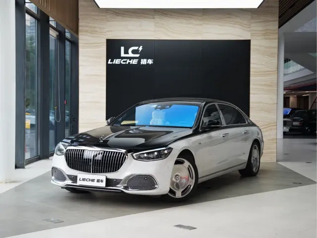 Фотография автомобиля — Mercedes-Benz Maybach S-Class