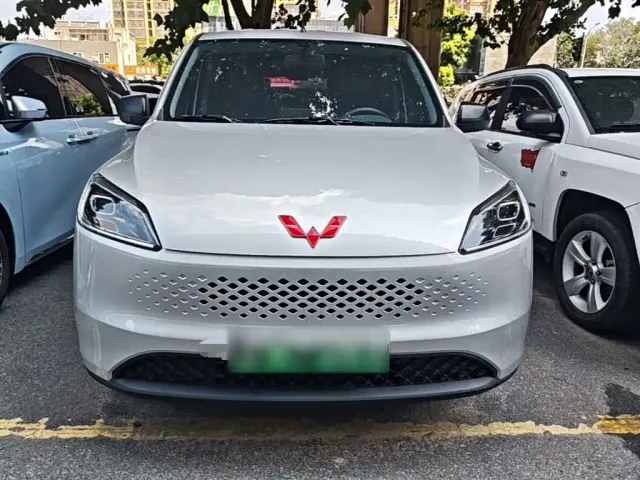 Wuling Hongguang — Фото автомобиля 2