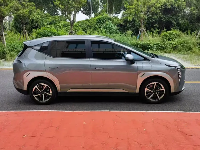 GAC Aion Y — Фото автомобиля 15
