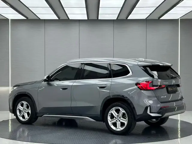 BMW X1 — Фото автомобиля 3