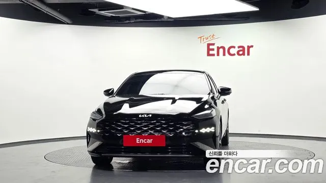Kia K8 Signature — Фото автомобиля 3