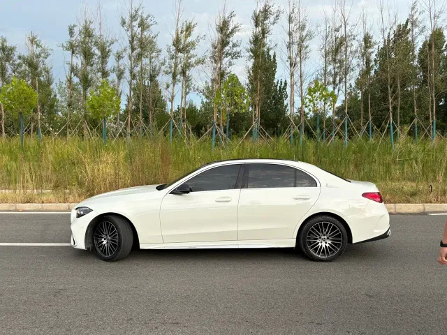 Mercedes-Benz C-Class — Фото автомобиля 22