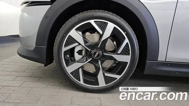 Mini Cooper — Фото автомобиля 4