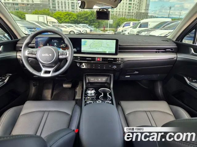 Kia K5 Новый K5 3 поколение 2.0 LPi(Для проката) — Фото автомобиля 9