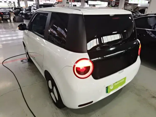Changan Lumin — Фото автомобиля 4