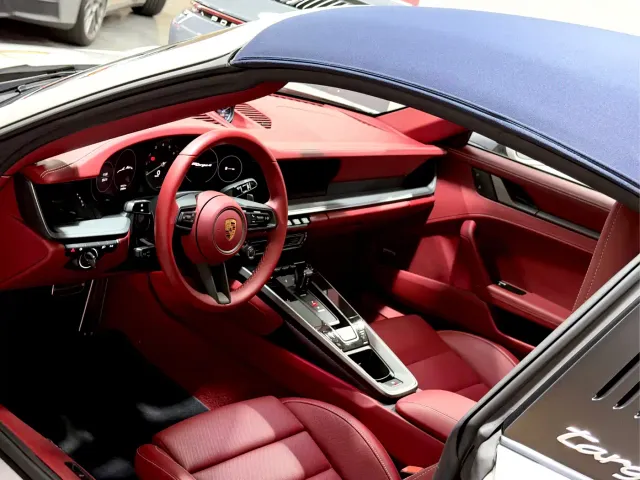 Porsche 911 — Фото автомобиля 17