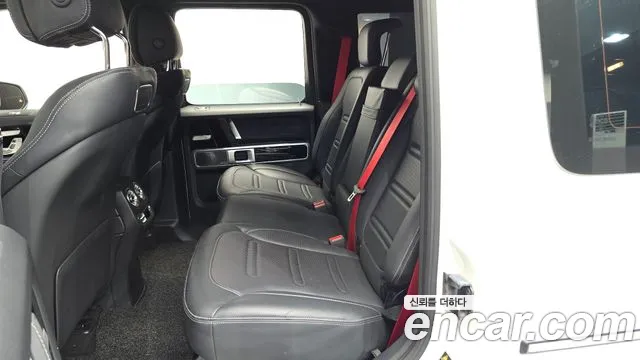 Mercedes-Benz G-Class — Фото автомобиля 12