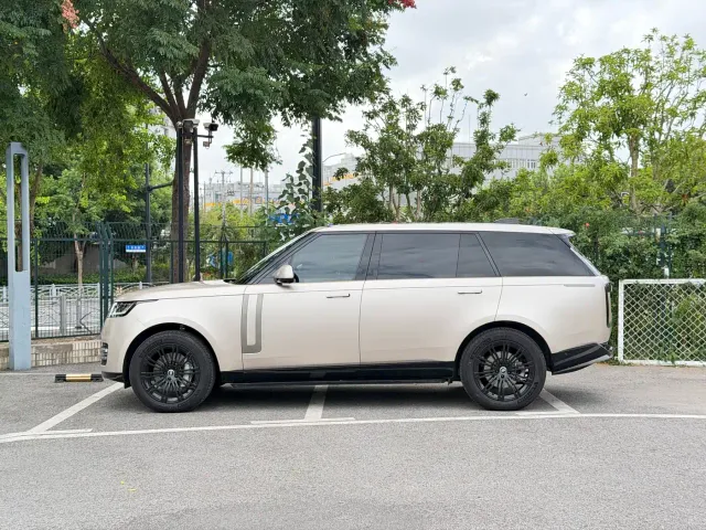 Land Rover Range Rover — Фото автомобиля 7