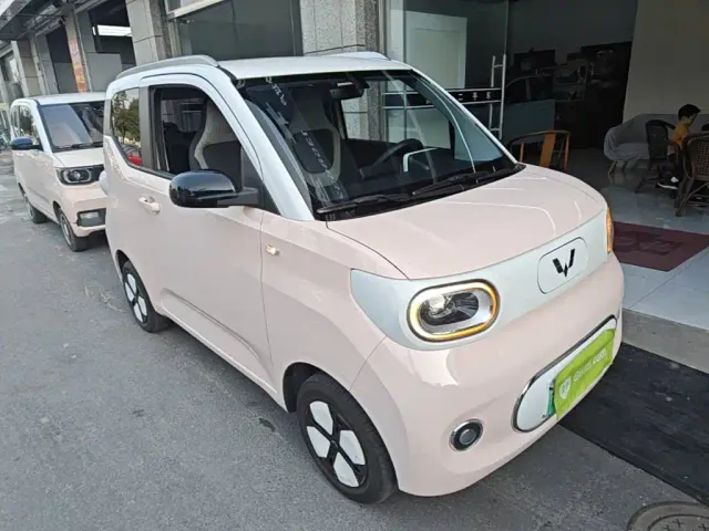 Wuling Hongguang Mini EV — Фото автомобиля 3