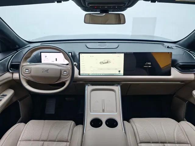 Xpeng G9 — Фото автомобиля 15