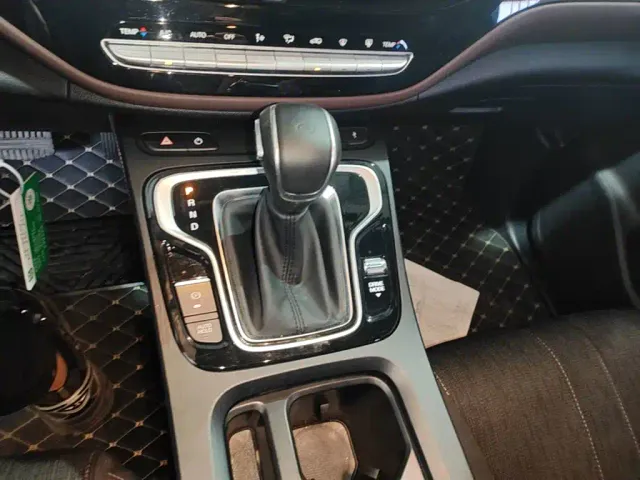 GAC Trumpchi M6 — Фото автомобиля 9