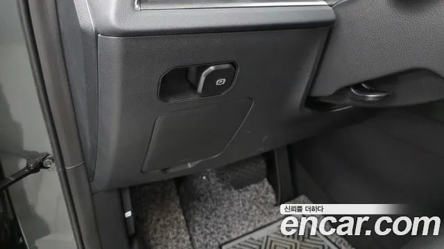 KG_Mobility_Ssangyong Torres Torres Бензин 1.5 2WD — Фото автомобиля 27