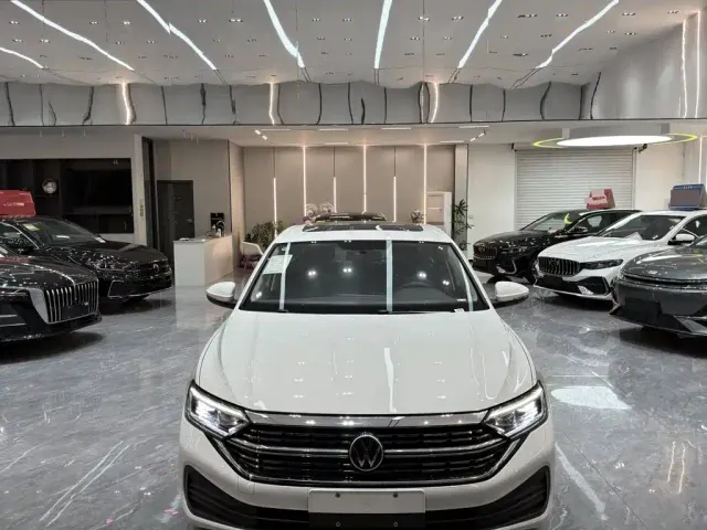 Volkswagen Sagitar — Фото автомобиля 16
