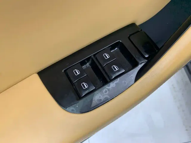 Leapmotor C11 — Фото автомобиля 30