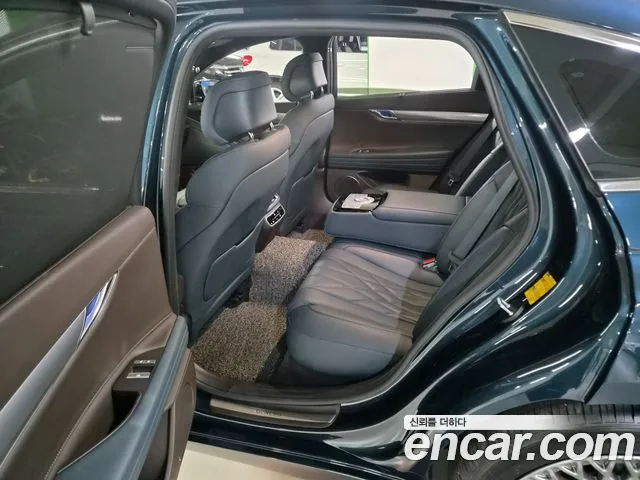 Genesis G80 Бензин 2.5 турбо AWD — Фото автомобиля 17