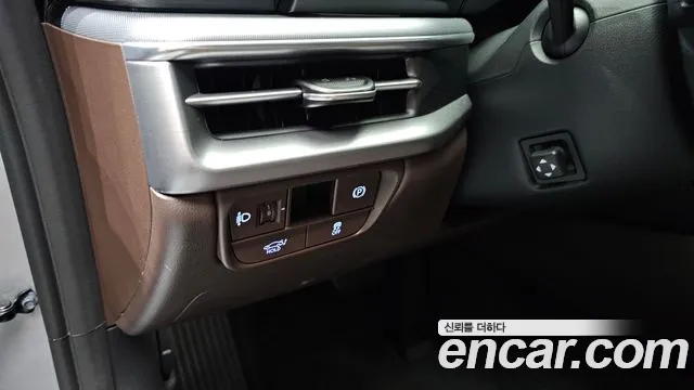 Hyundai Grandeur GN7 — Фото автомобиля 14