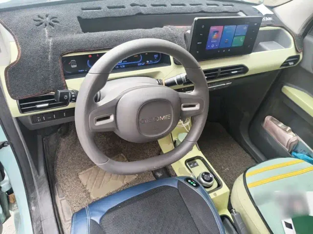 Geely Panda — Фото автомобиля 10