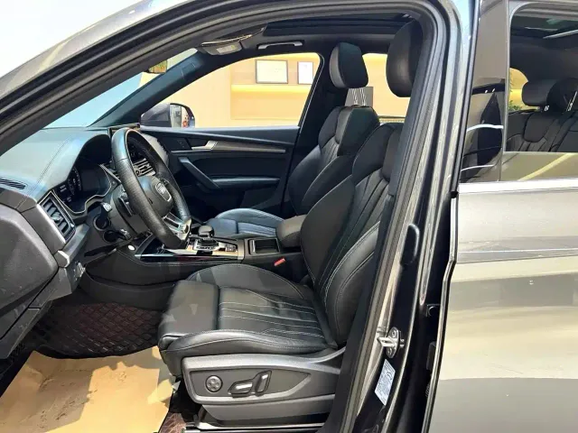 Audi Q5L — Фото автомобиля 5