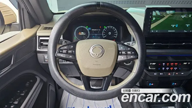 KG_Mobility_Ssangyong Rexton — Фото автомобиля 16