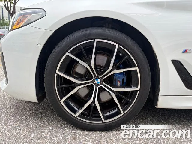 BMW 5 Series G30 — Фото автомобиля 5