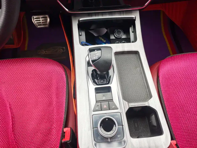 Jetour X70 Plus — Фото автомобиля 8