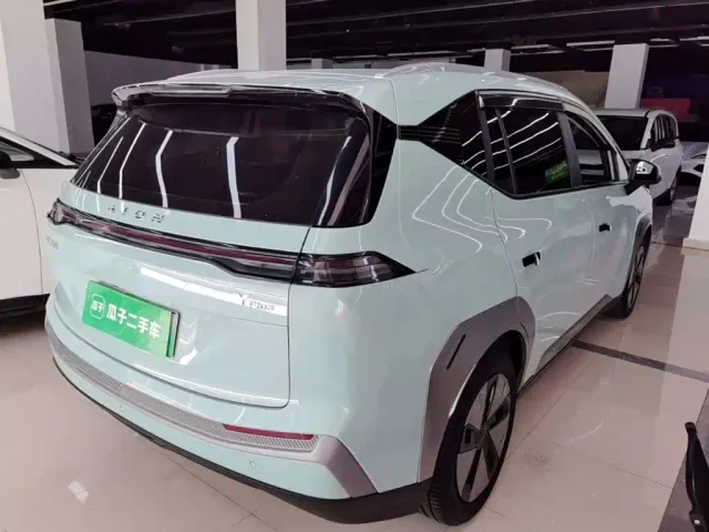 GAC Aion Y — Фото автомобиля 6
