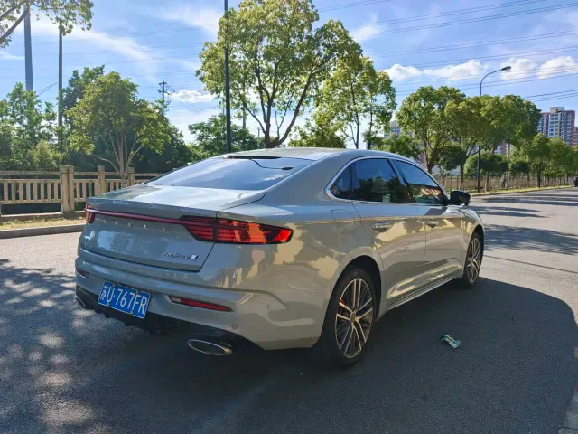 Geely Xingrui — Фото автомобиля 18