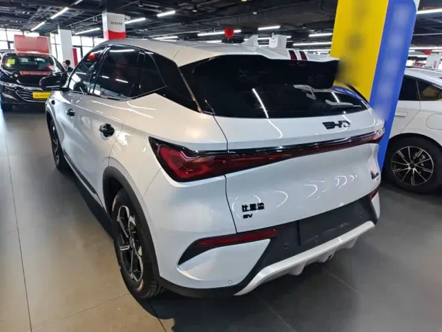 BYD Yuan PLUS — Фото автомобиля 4