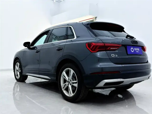 Audi Q3 — Фото автомобиля 4