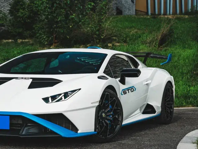 Lamborghini Huracan — Фото автомобиля 5