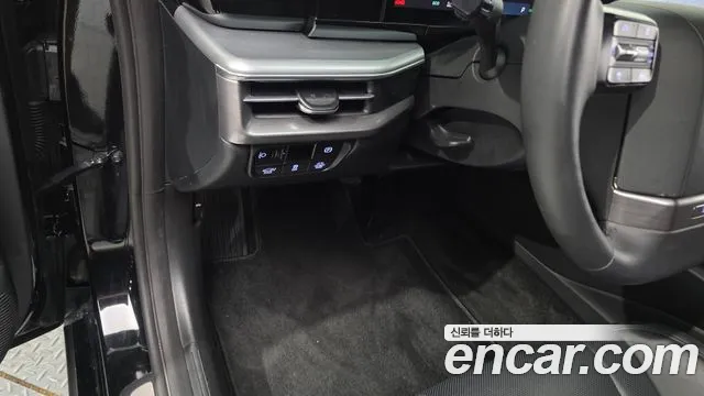 Hyundai Grandeur GN7 — Фото автомобиля 30