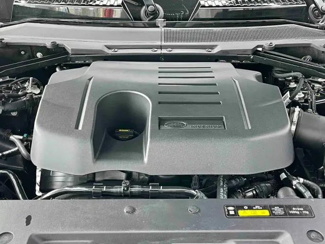 Land Rover Defender — Фото автомобиля 25