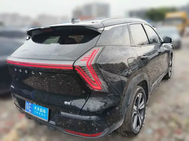 Geely Boyue L — Фото автомобиля 2