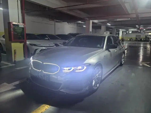 Фотография автомобиля — BMW 3 Series