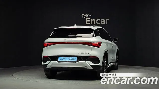BYD Atto 3 — Фото автомобиля 4